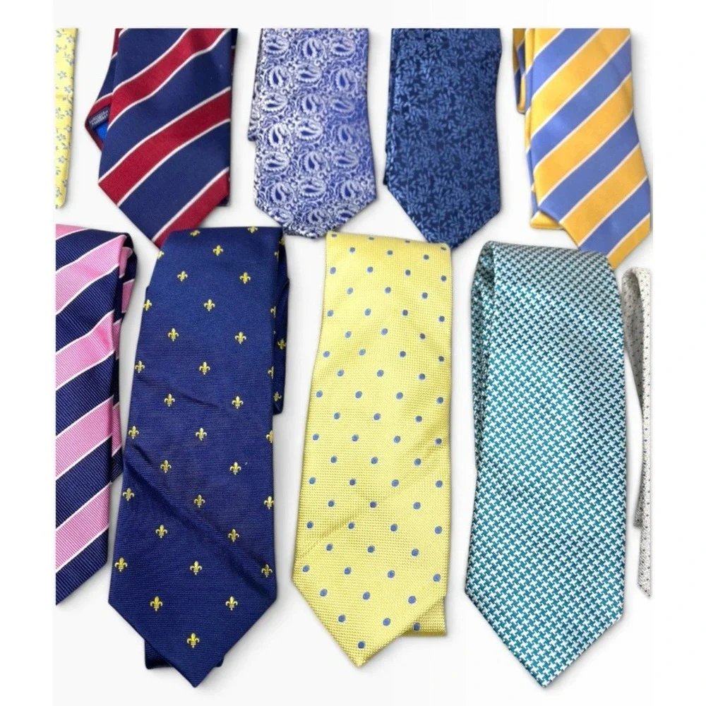 Charles Tyrwhitt Lot of 13 Mens Silk Ties Business Career Different Prints
